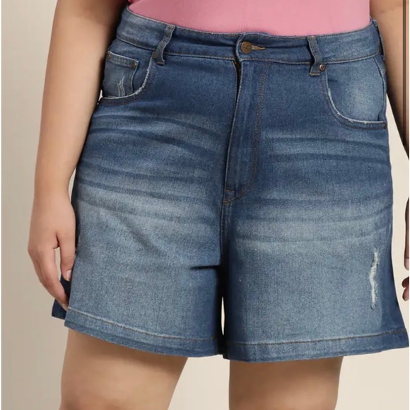 Women's plus size 22 Denim cuffed Jean shorts Distressed Bermuda Sz 22 waist 38 - Picture 9 of 9